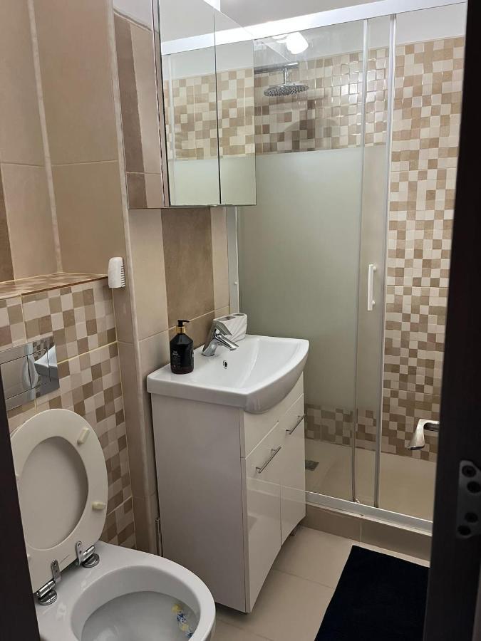 Apartament Tony Konstanca Kültér fotó